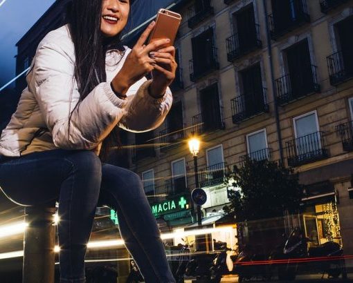 Butikken, medarbeideren og kunden